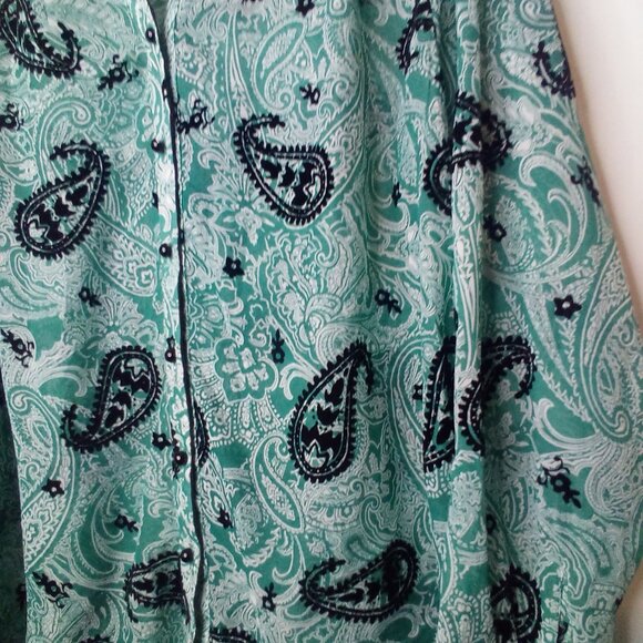 Bon Worth Blouse L Long Sleeve Button Up Simi Sheer Velvet Detail Green Black - Picture 8 of 14
